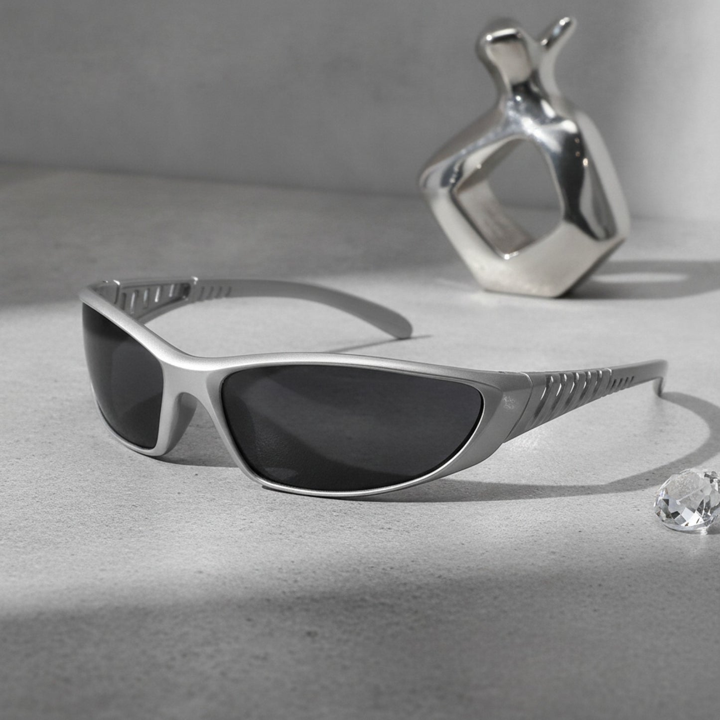 Lunettes de Soleil Y2K Argentées Futuristes pour Femmes et Hommes