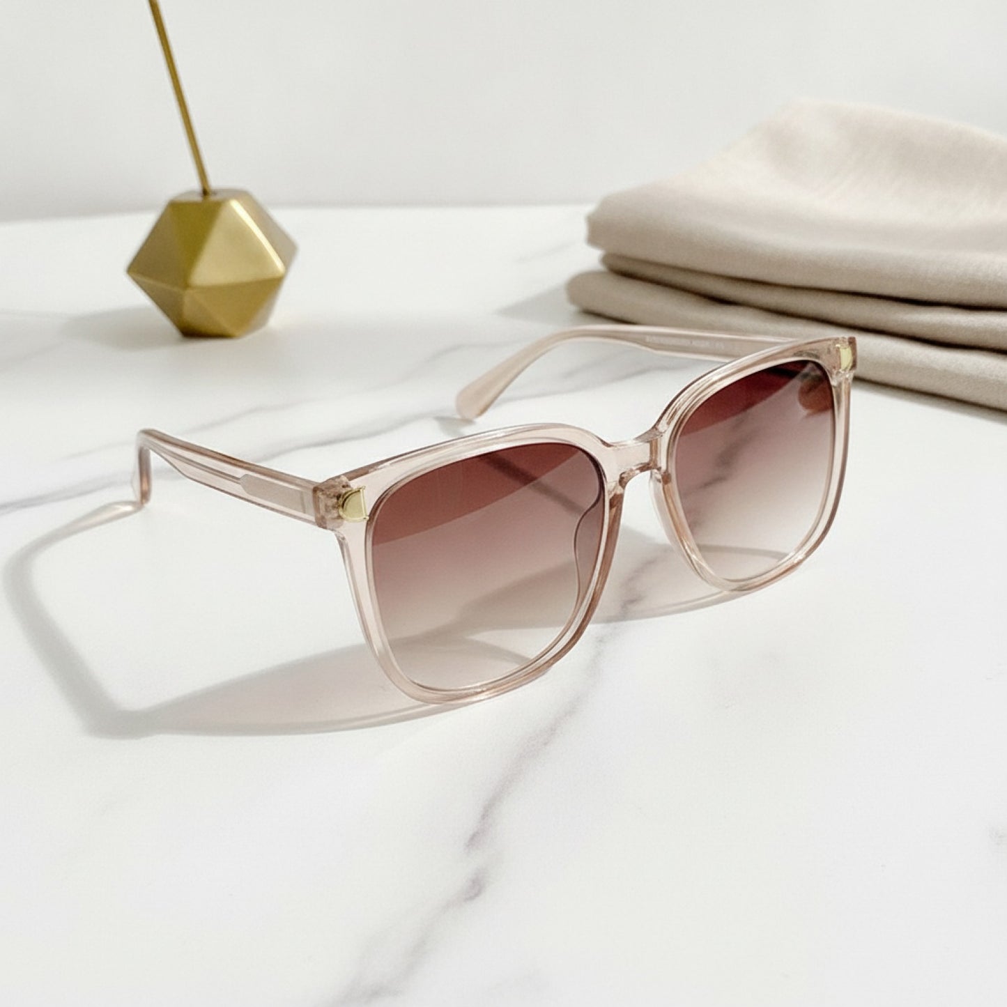Lunettes de soleil femme vintage surdimensionnées carrées à grand cadre dégradé