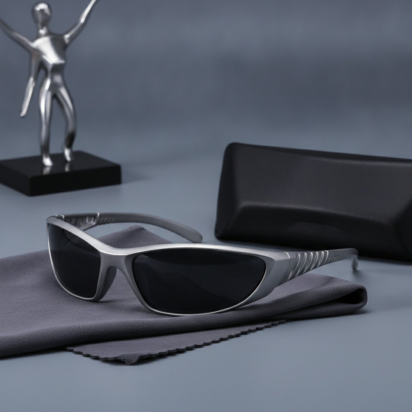 Lunettes de Soleil Y2K Argentées Futuristes pour Femmes et Hommes